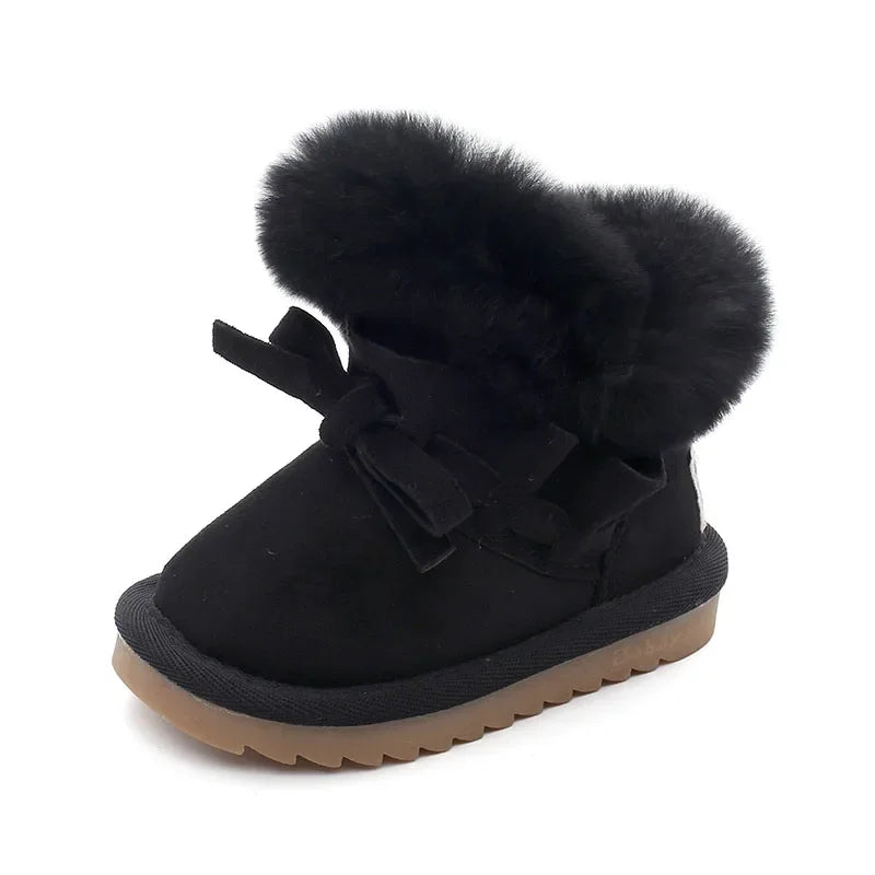 Children cozy boots with fur lining