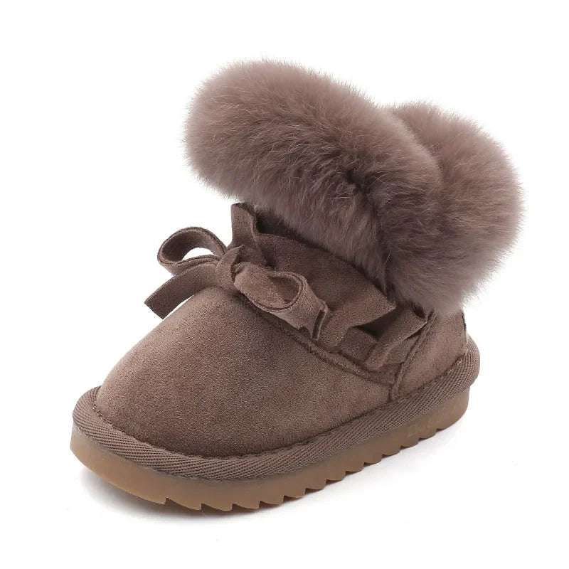 Children cozy boots with fur lining