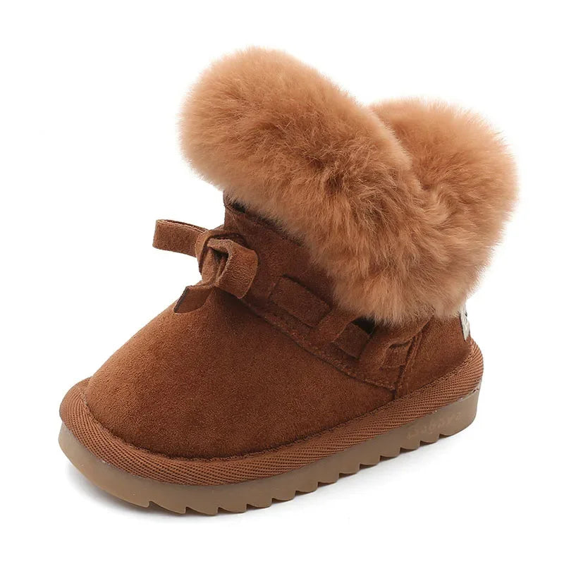 Children cozy boots with fur lining