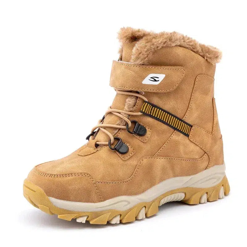 Cozy Kids' Snow Boots: Explore Winter in Style