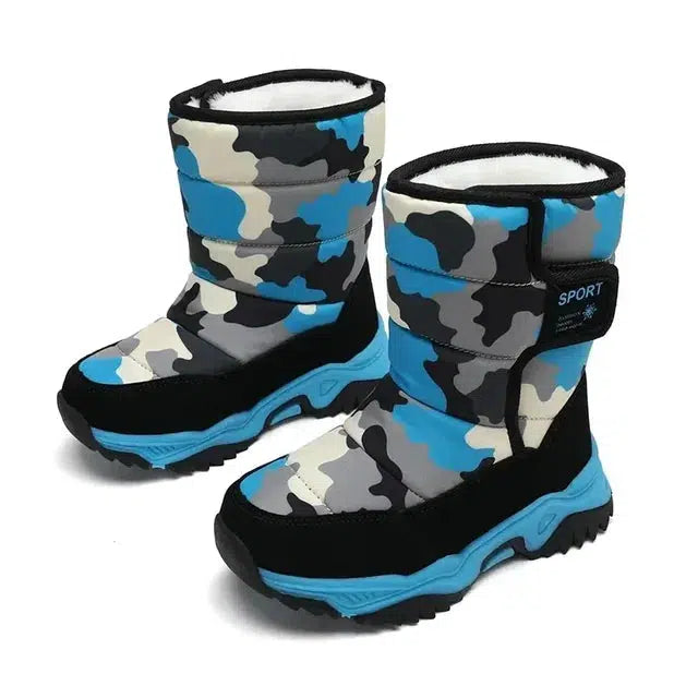 Cozy Kids' Snow Boots: Explore Winter in Style