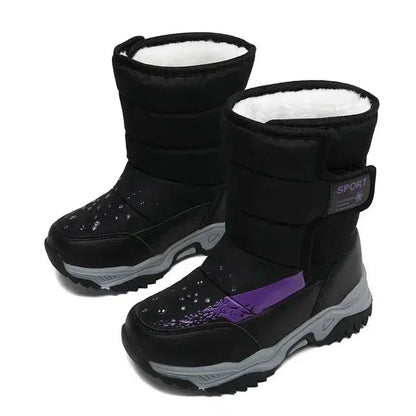 Cozy Kids' Snow Boots: Explore Winter in Style