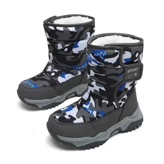 Cozy Kids' Snow Boots: Explore Winter in Style