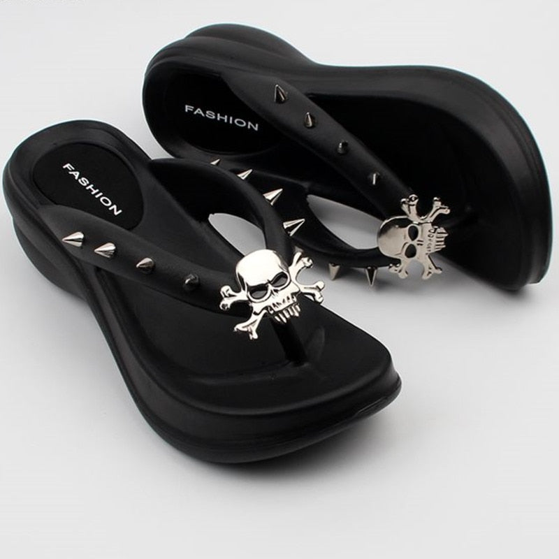 Halloween Skulls - Women's Platform Wedge Flip Flops