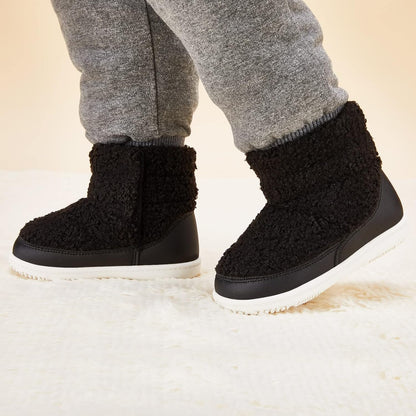 Snuggly Warmth: Baby's Winter Boots