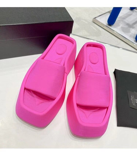 The Squared Toe - Women's Sliders