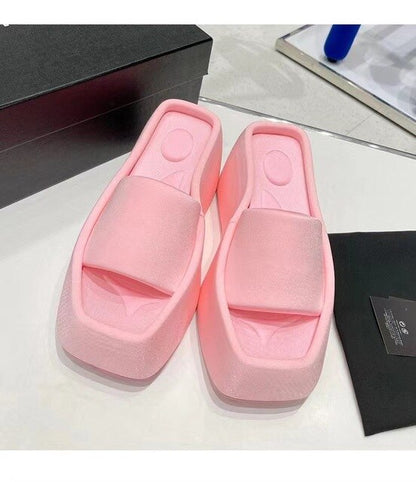 The Squared Toe - Women's Sliders